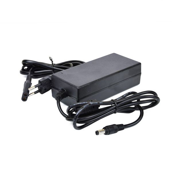 Блок живлення Full Energy BGP-125Pro 12 В / 5 А (Довжина мережевого і вихідного кабелів: 1.15 м)