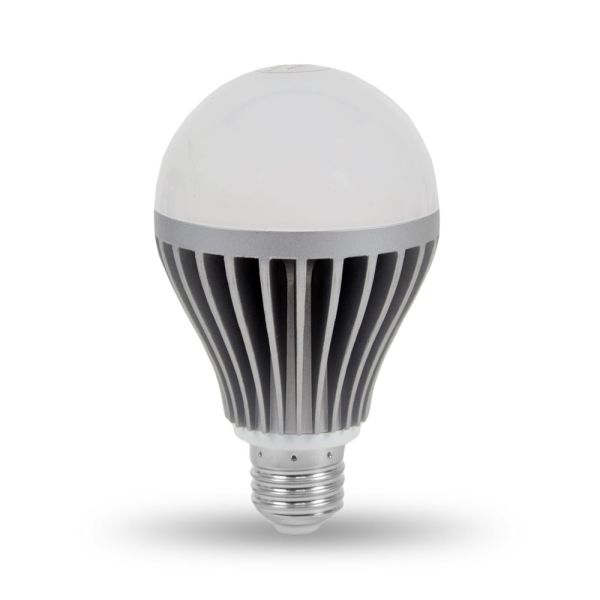 Лампа антимоскітна LUXX 15W LED Light Bulb E27