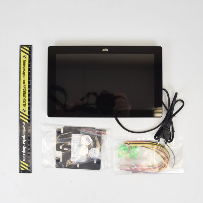 Комплект відеодомофона ATIS AD-1070FHD/T Black з підтримкою Tuya Smart + AT-400HD Gold