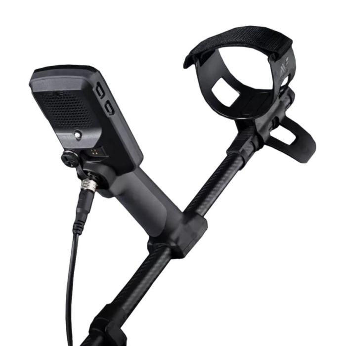Металошукач Minelab Equinox 900