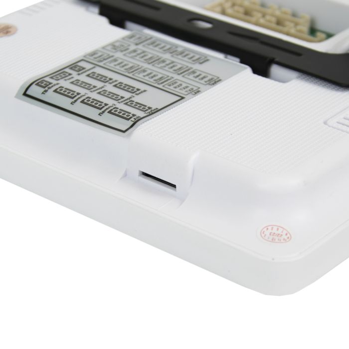 Комплект Wi-Fi відеодомофонa 7" BCOM BD-760FHD/T White з підтримкою Tuya Smart + BT-400HD-AC White