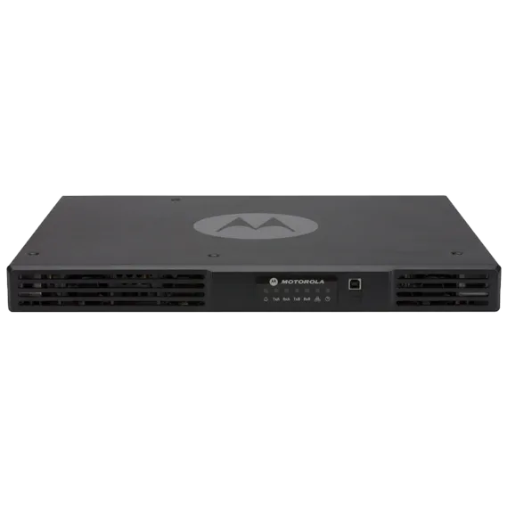 Motorola MOTOTRBO SLR 5500 UHF (403-470 MHz) Ретранслятор